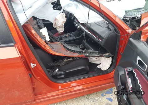 2022 Honda Civic Sedan from USA, damaged, VIN 2HGFE1E5XNH473866